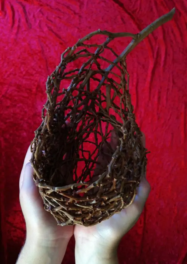 hand woven basket, weaving is healing, natural fibre weaving